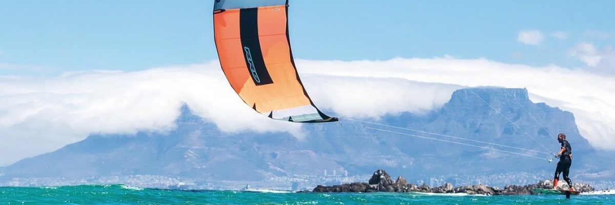 Dobre i profesjonalne szkoły kitesurfingu